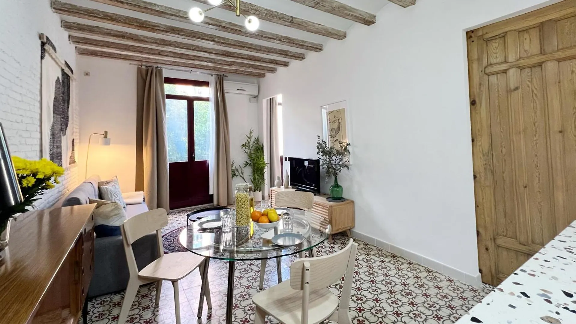 Almodovar Apartment ברצלונה