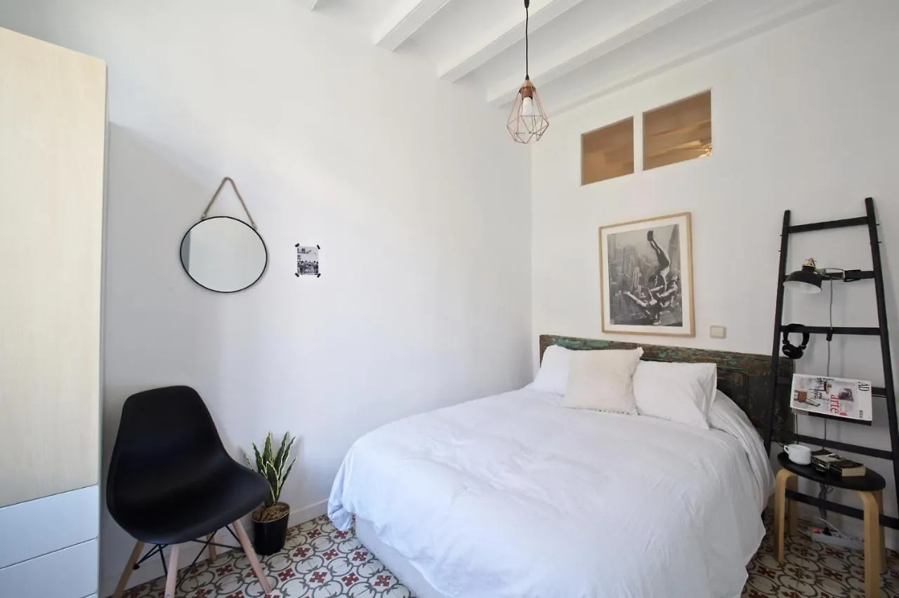 Almodovar Apartment Barcelona Spain
